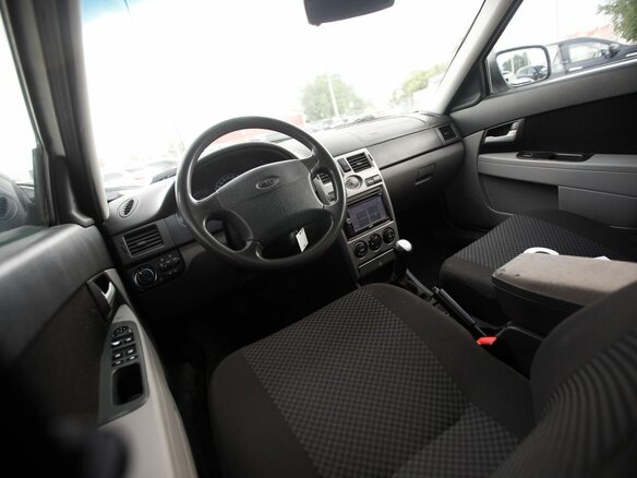2010 Lada (ВАЗ) Priora I, белый - вид 8