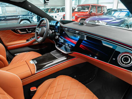 2026 Mercedes-Benz S-Класс 580 4MATIC VII (W223) Рестайлинг, чёрный, 19590000 рублей, вид 4