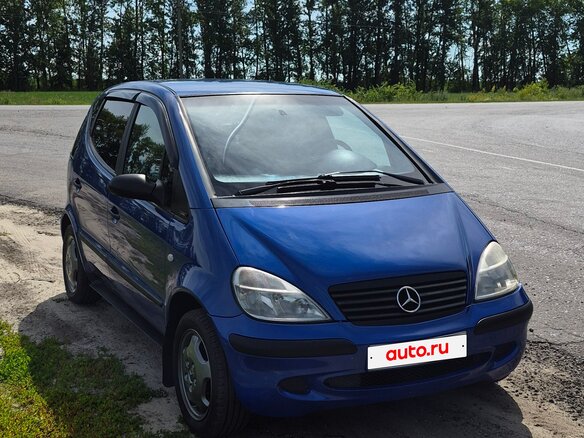 2001 Mercedes-Benz A-Класс 140 Long I (W168) Рестайлинг, синий, 330000 рублей
