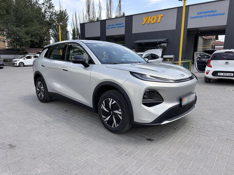 2025 Changan Qiyuan Q05 51.9 kWh II, серый, 1990000 рублей, вид 3