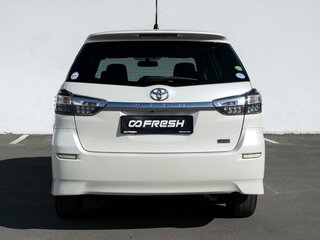 2013 Toyota Wish II Рестайлинг, белый, 1529000 рублей, вид 4