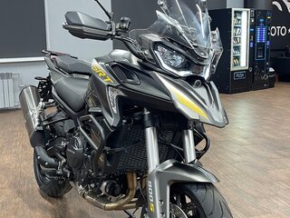 2026 QJMotor SRT 900 S, серый, 859000 рублей, вид 5