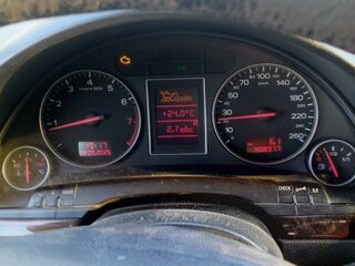 2002 Audi A4 II (B6), серебристый, 350000 рублей, вид 4