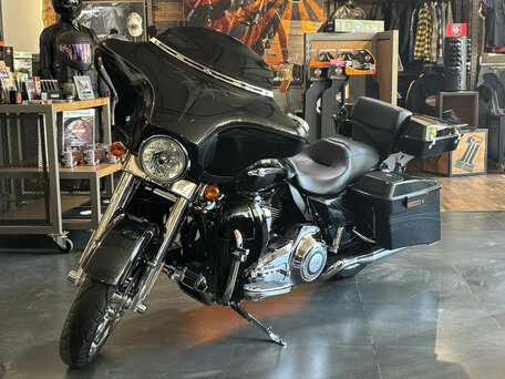 2012 Harley-Davidson CVO Street Glide, чёрный, 1770000 рублей, вид 1