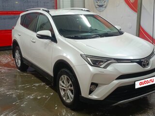 2018 Toyota RAV4 IV (XA40) Рестайлинг, белый, 2350000 рублей, вид 2