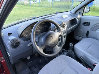 2009 Renault Logan I, красный, 290000 рублей, вид 4