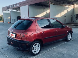 2004 Peugeot 206, красный, 250000 рублей, вид 3