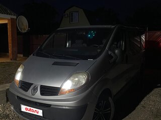 2008 Renault Trafic II Рестайлинг, серебристый, 1200000 рублей, вид 2