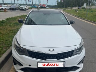 2019 Kia Optima IV Рестайлинг, белый, 1999999 рублей, вид 1