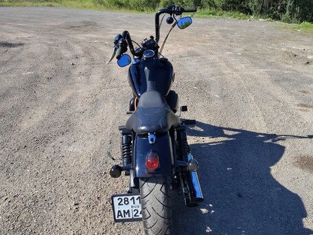 2011 Harley-Davidson Street Bob, чёрный, 920000 рублей, вид 5