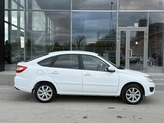 2015 Lada (ВАЗ) Granta I, белый, 505000 рублей, вид 4