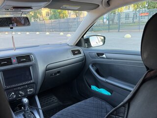 2012 Volkswagen Jetta VI, чёрный, 1100000 рублей, вид 5