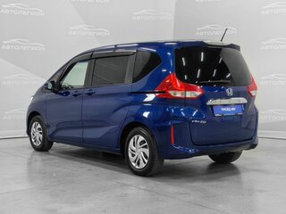 2019 Honda Freed II Рестайлинг, синий, 1500000 рублей, вид 3