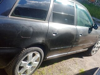 1997 Audi A4 I (B5), чёрный, 130000 рублей, вид 3