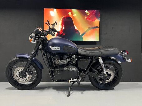 2014 Triumph Scrambler, фиолетовый, 650000 рублей, вид 5