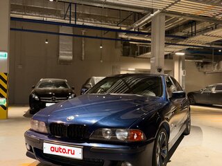 2000 BMW 5 серии 535i IV (E39), синий, 700000 рублей, вид 1