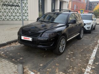 2007 Volkswagen Touareg I Рестайлинг, чёрный, 1350000 рублей, вид 2