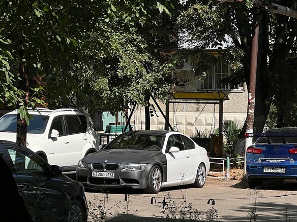 2011 BMW 3 серии 335xi V (E90/E91/E92/E93) Рестайлинг, белый, 2500000 рублей - вид 2