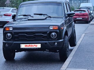 2015 Lada (ВАЗ) 2121 (4x4) Urban I Рестайлинг, чёрный, 450000 рублей, вид 3