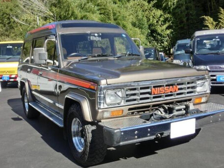 1987 Nissan Safari IV (Y60), серый, 1300000 рублей, вид 3