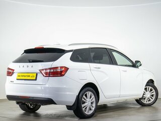 2018 Lada (ВАЗ) Vesta SW I, белый, 829000 рублей, вид 4