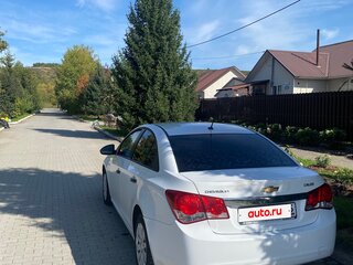 2012 Chevrolet Cruze I, белый, 570000 рублей, вид 4