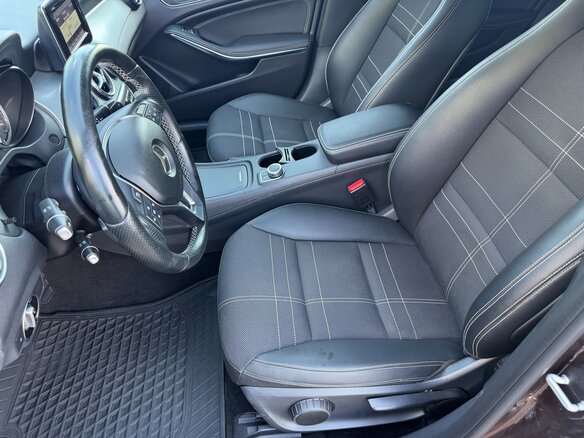 2014 Mercedes-Benz GLA 250 I (X156), коричневый, 1565000 рублей - вид 10