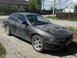 2002 Mitsubishi Galant VIII Рестайлинг, чёрный, 210000 рублей, вид 2