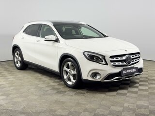 2019 Mercedes-Benz GLA 180 I (X156) Рестайлинг, белый, 2299900 рублей, вид 1