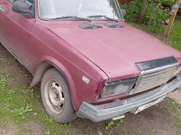 2004 Lada (ВАЗ) 2107, пурпурный, 80000 рублей - вид 4
