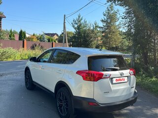 2014 Toyota RAV4 IV (XA40), белый, 1895000 рублей, вид 4