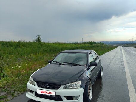 2002 Lexus IS 200 I, чёрный, 1000000 рублей, вид 4