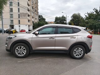 2016 Hyundai Tucson III, бежевый, 1900000 рублей, вид 3
