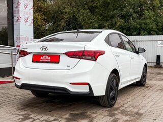 2019 Hyundai Solaris II, белый, 959000 рублей, вид 3