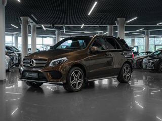 2016 Mercedes-Benz GLE 300 I (W166), коричневый, 3240000 рублей, вид 1