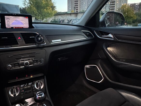 2012 Audi Q3 I (8U), коричневый, 1550000 рублей - вид 9