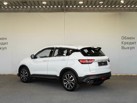2023 Geely Coolray I, белый, 1699000 рублей, вид 4