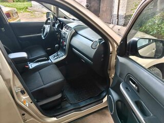 2011 Suzuki Grand Vitara II Рестайлинг, бежевый, 1790000 рублей, вид 5