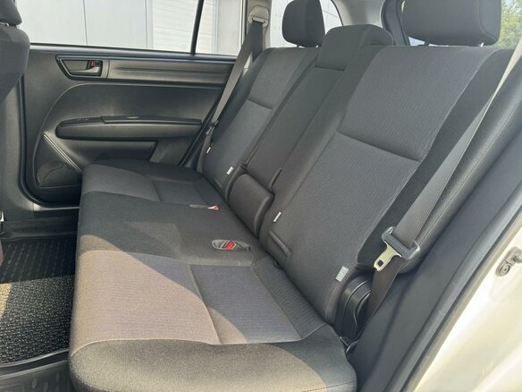 2016 Toyota Corolla Fielder XI (E160, E170, E180) Рестайлинг 1, белый, 1269999 рублей - вид 6