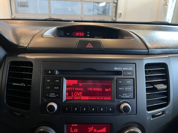 2010 Kia Magentis 5-speed II Рестайлинг, чёрный, 514000 рублей - вид 13