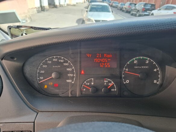 2013 Iveco Daily, белый, 1800000 рублей - вид 5