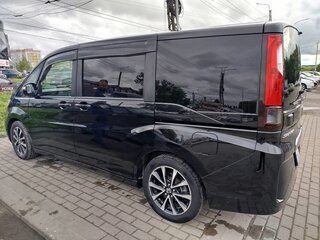 2015 Honda Stepwgn Spada V, чёрный, 1900000 рублей, вид 5