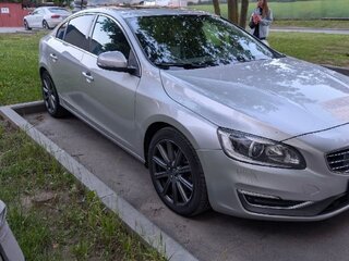 2017 Volvo S60 II Рестайлинг, серый, 2100000 рублей, вид 1
