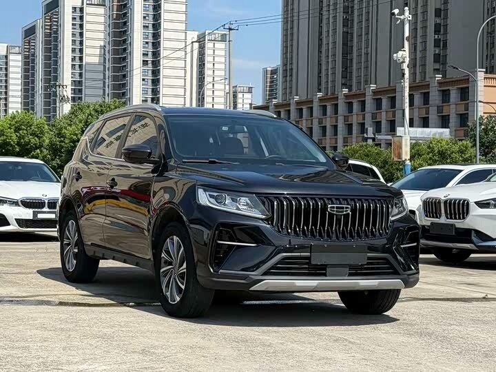 Открыть фотографии: Geely Vision X6 Pro