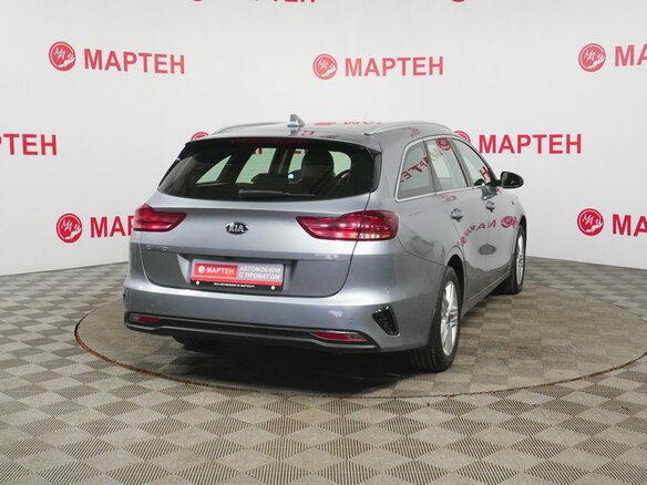 2018 Kia Ceed III, серебристый, 1582000 рублей - вид 5