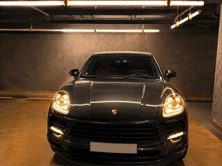 2020 Porsche Macan I Рестайлинг, серый, 6000000 рублей, вид 2