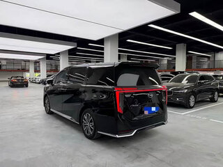 2026 GAC Trumpchi M8 Master Edition II, чёрный, 4173407 рублей, вид 4