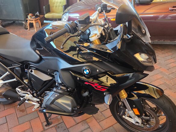 2021 BMW R 1250 RS, чёрный, 1590000 рублей - вид 1