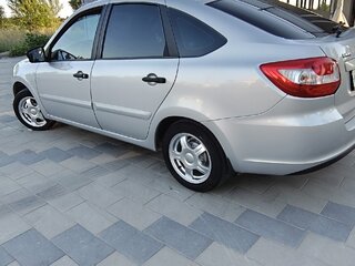 2018 Lada (ВАЗ) Granta I, серебристый, 570000 рублей, вид 3