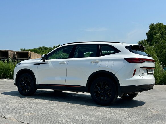 2022 Haval H6 III, белый, 2500000 рублей - вид 5